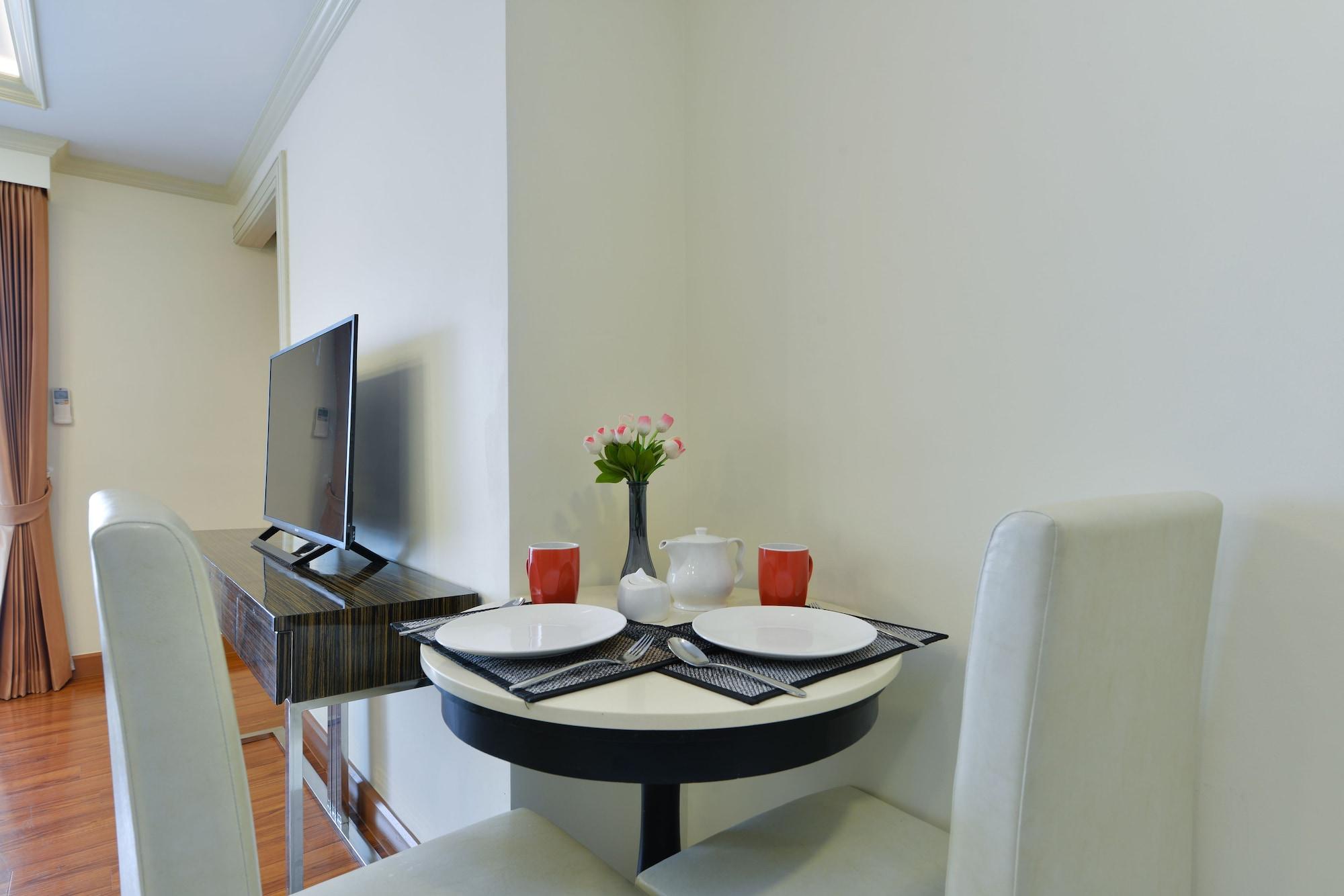 Aspira Hana Executive Apartment Thonglor Bangkok Exteriör bild