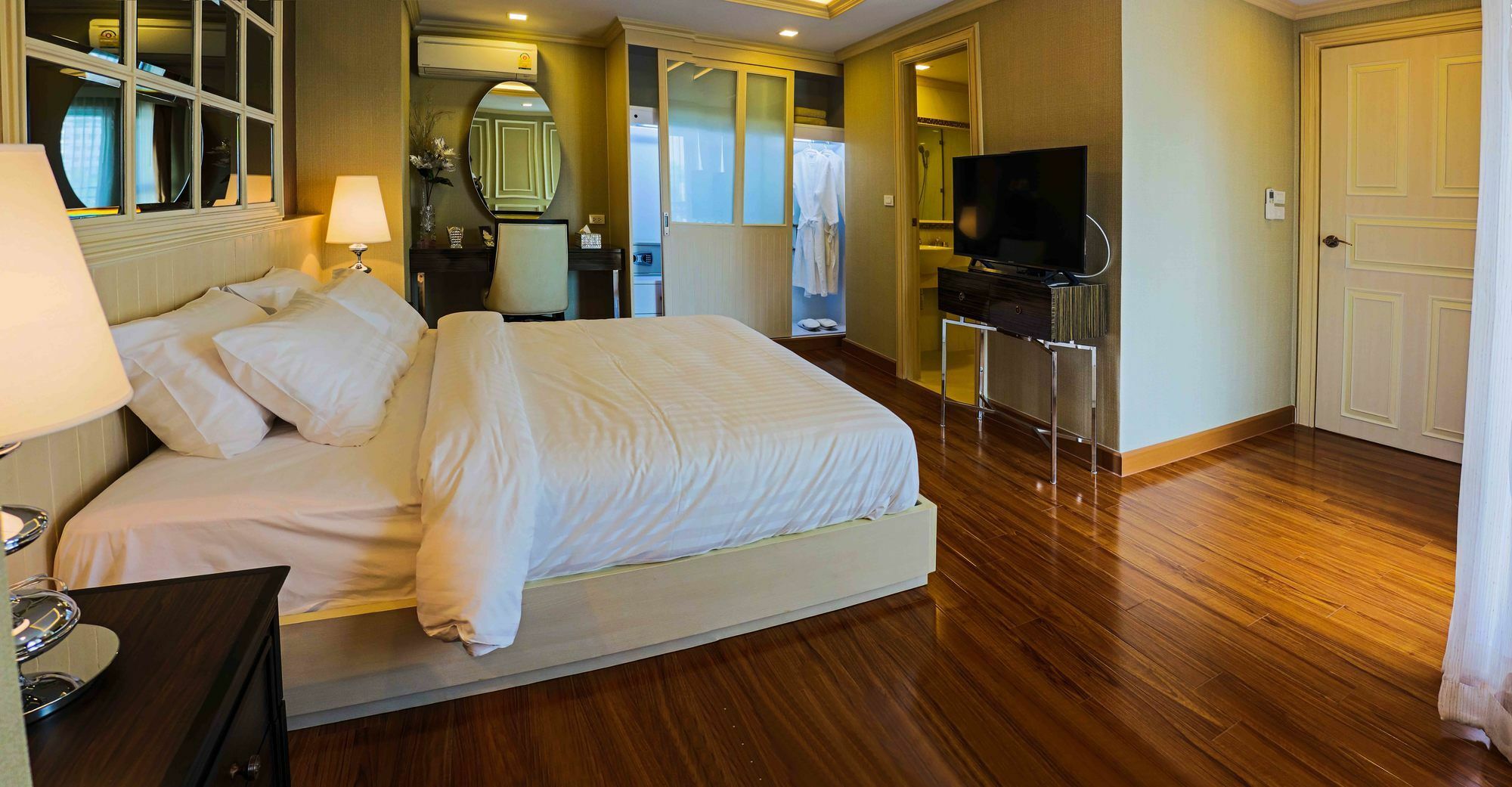 Aspira Hana Executive Apartment Thonglor Bangkok Exteriör bild