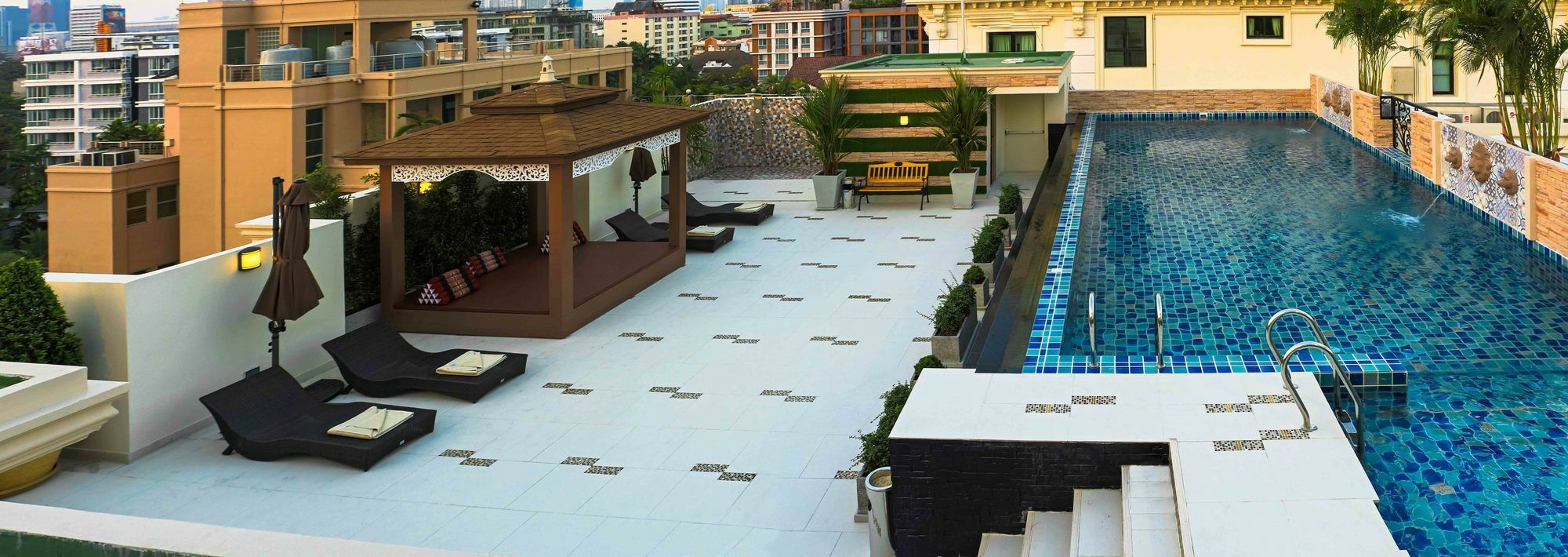 Aspira Hana Executive Apartment Thonglor Bangkok Exteriör bild